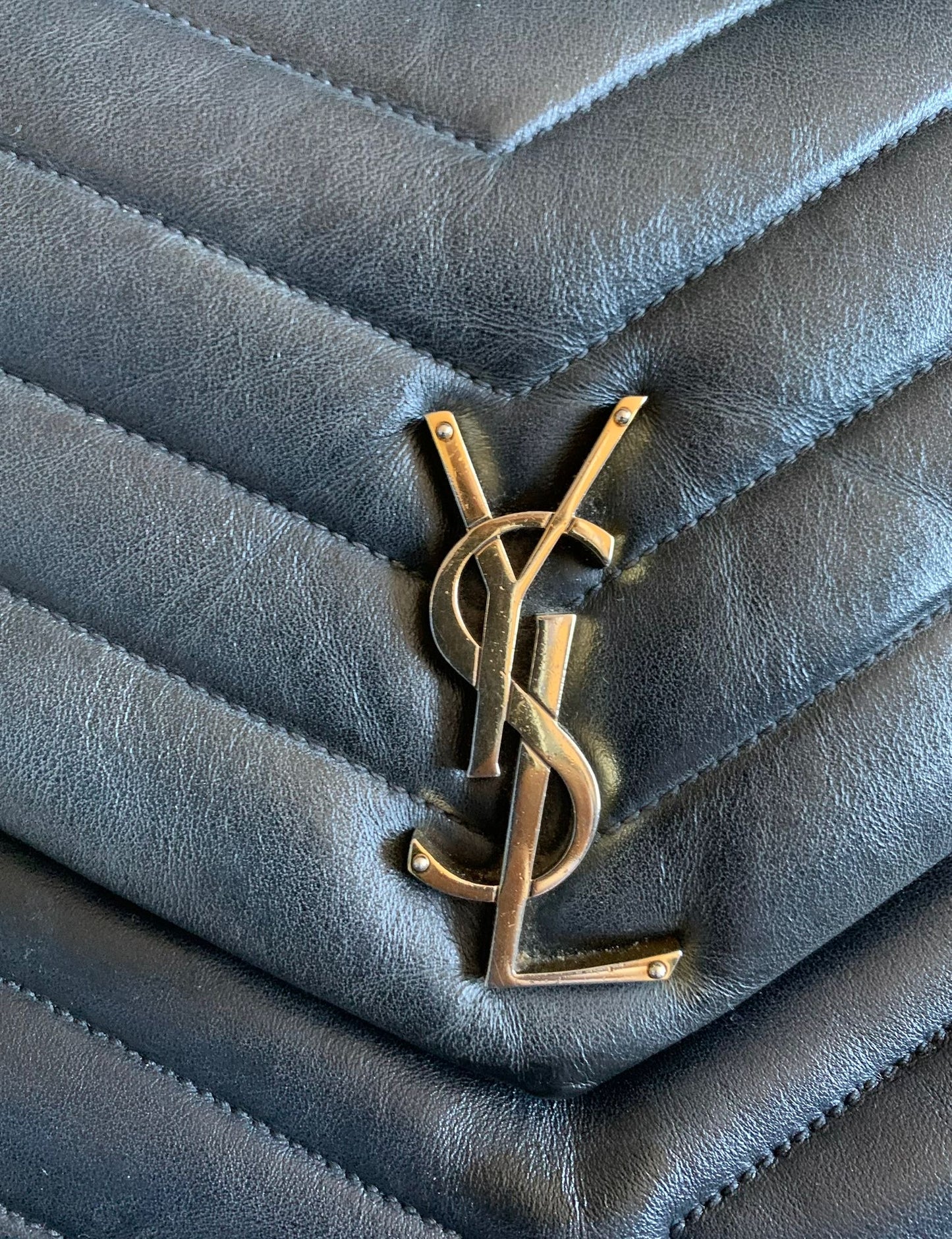 Ysl loulou
