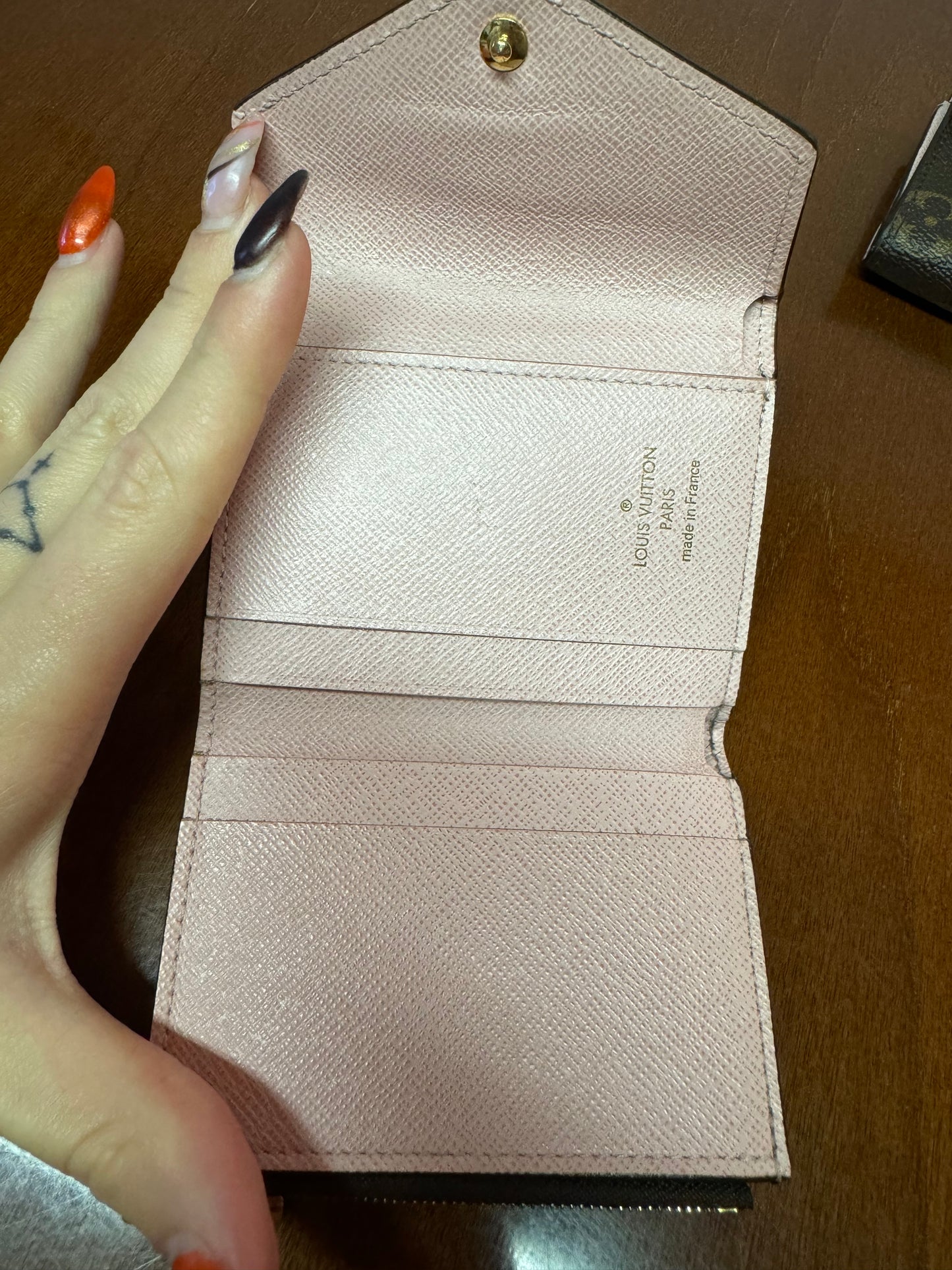 Lv zoe