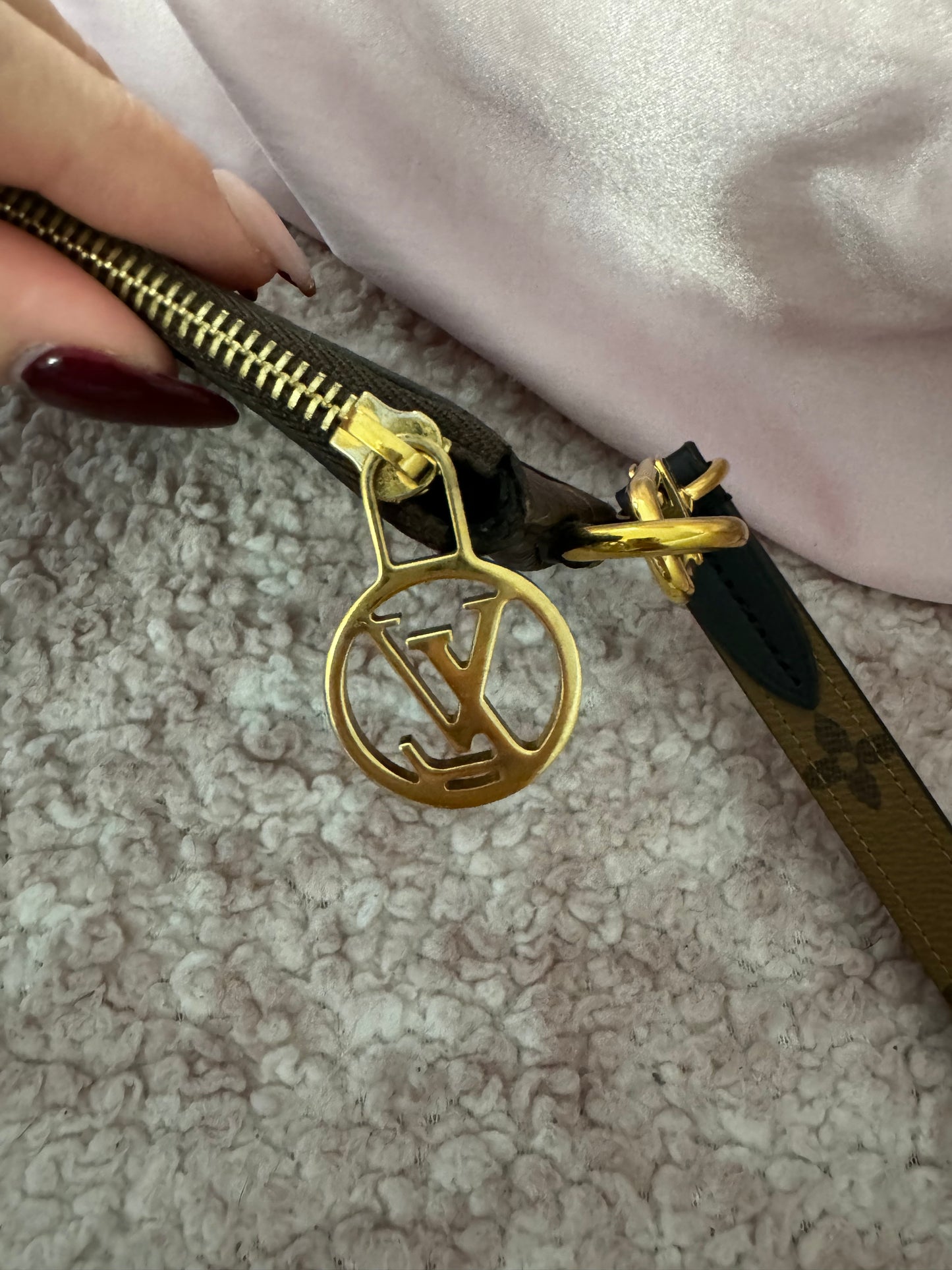 Mini Pochette LV