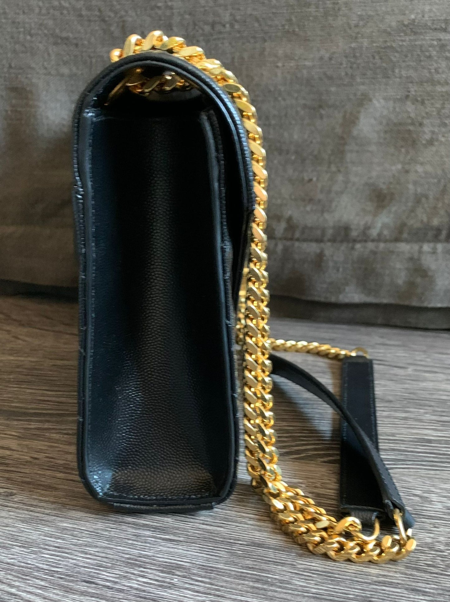 Ysl envelope