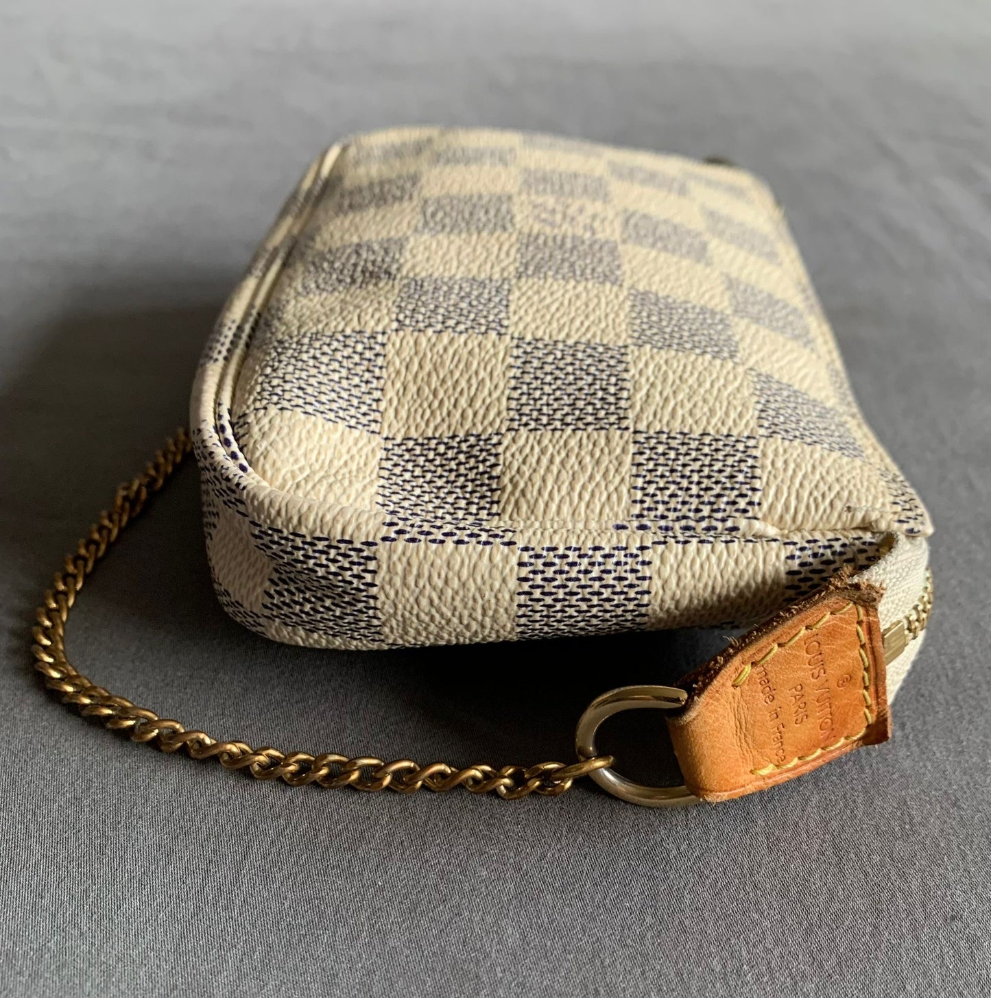 Pochette accessories LV