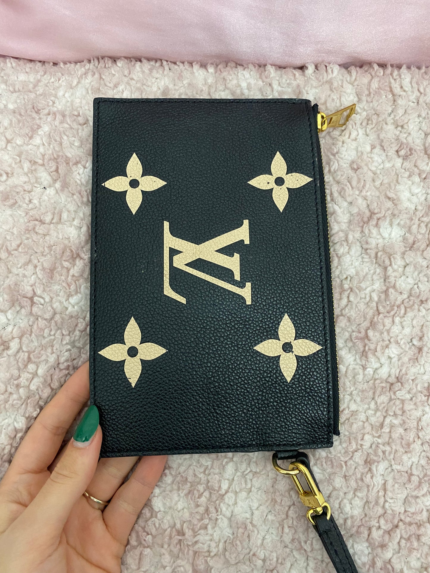 Pochette LV