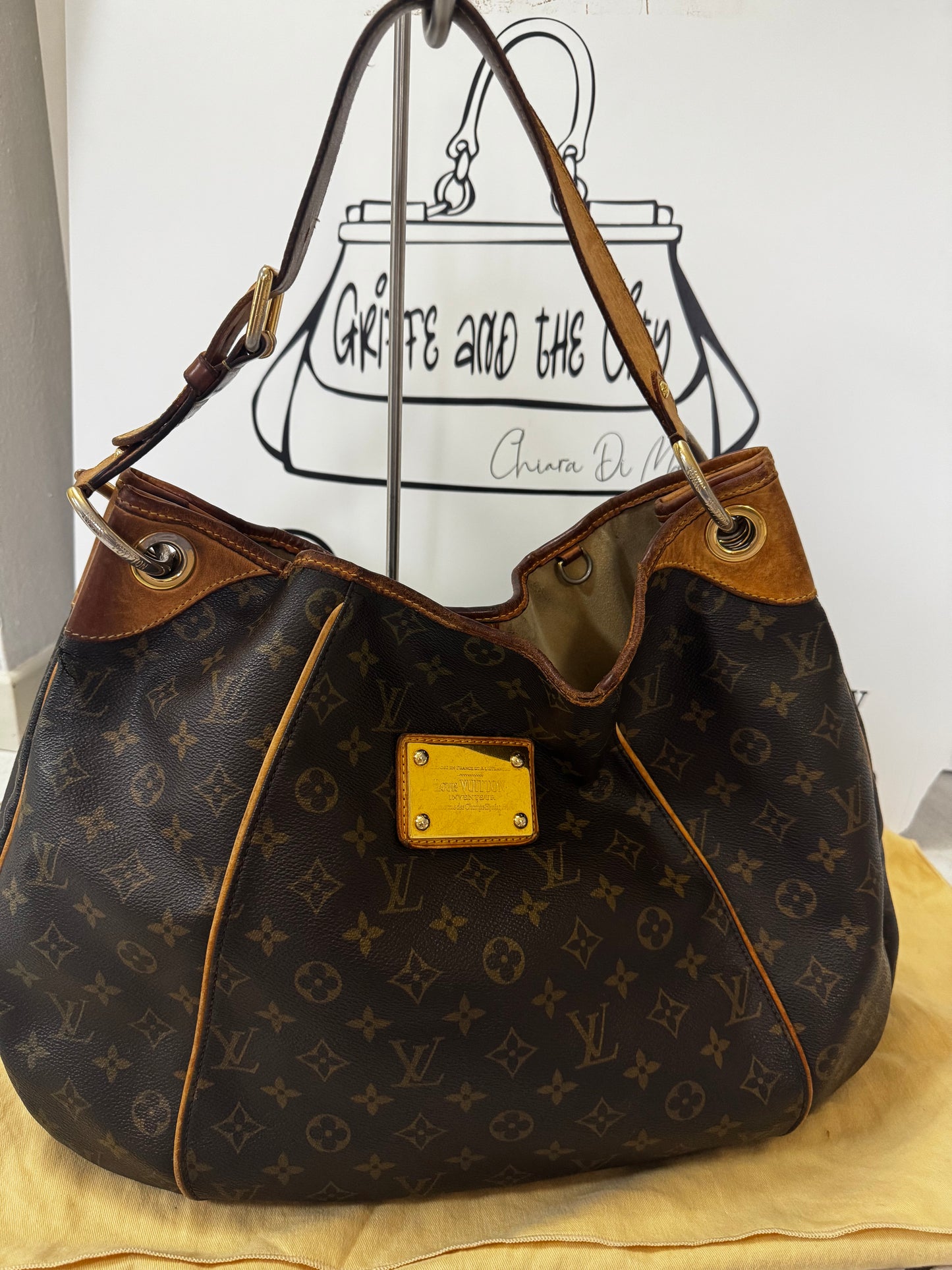 LV Galleria GM