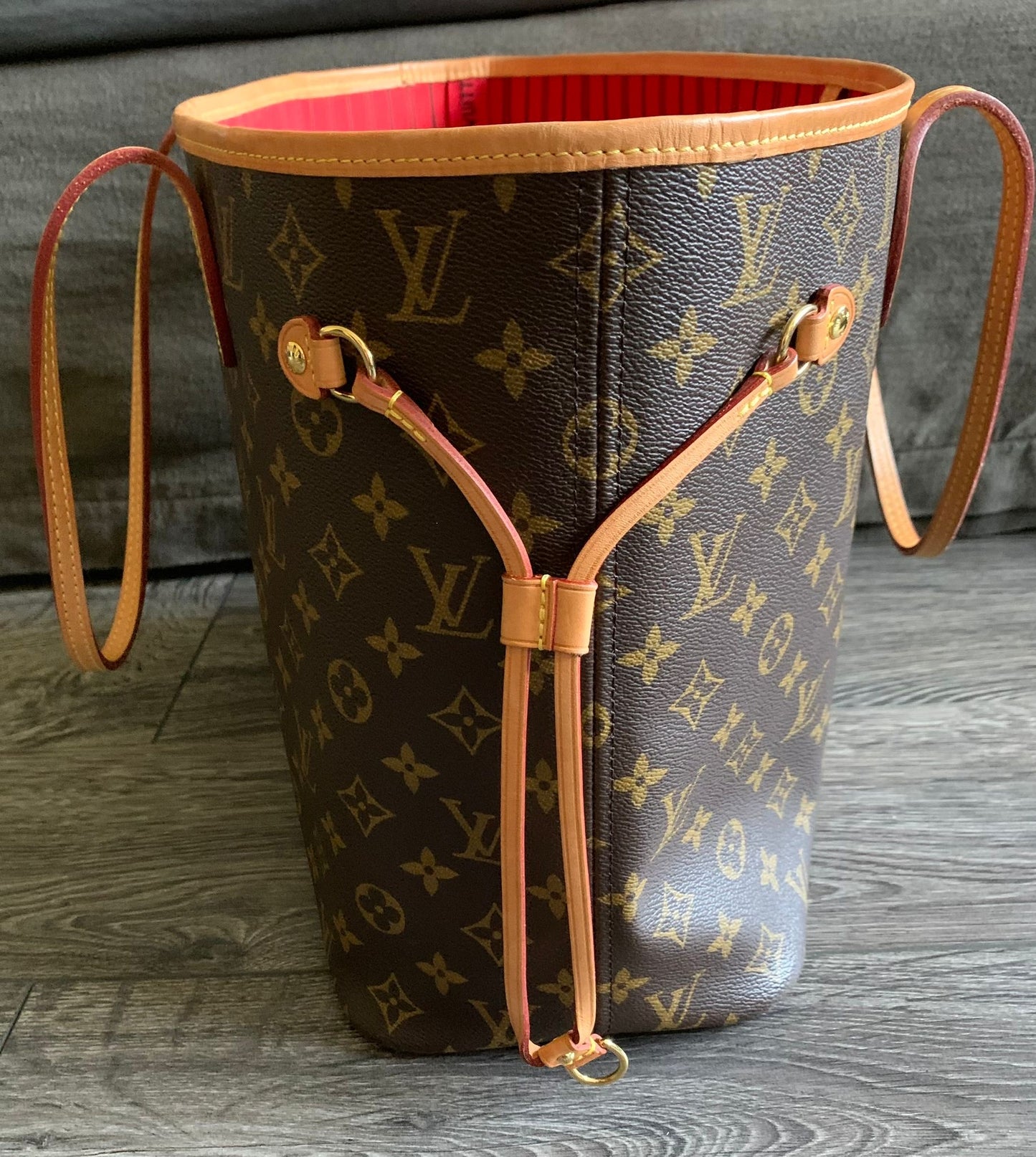 Neverfull Lv
