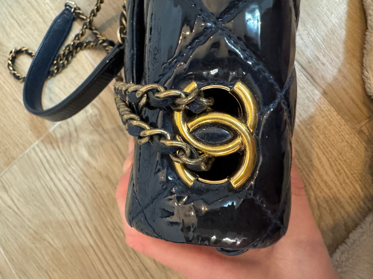 Chanel flap