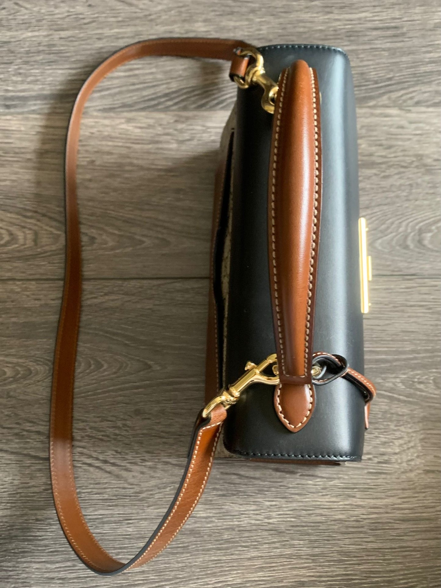 Gucci padlock