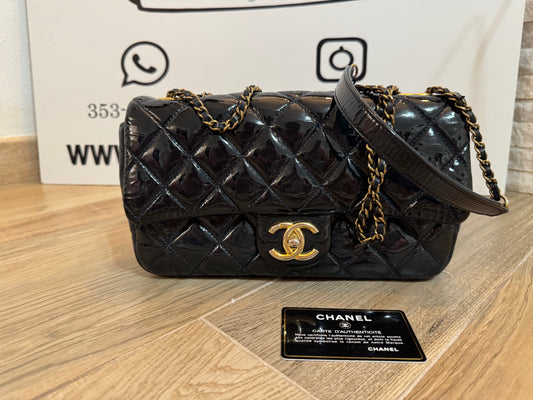 Chanel flap