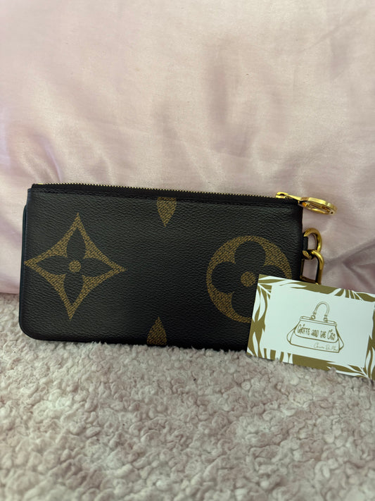 Mini Pochette LV