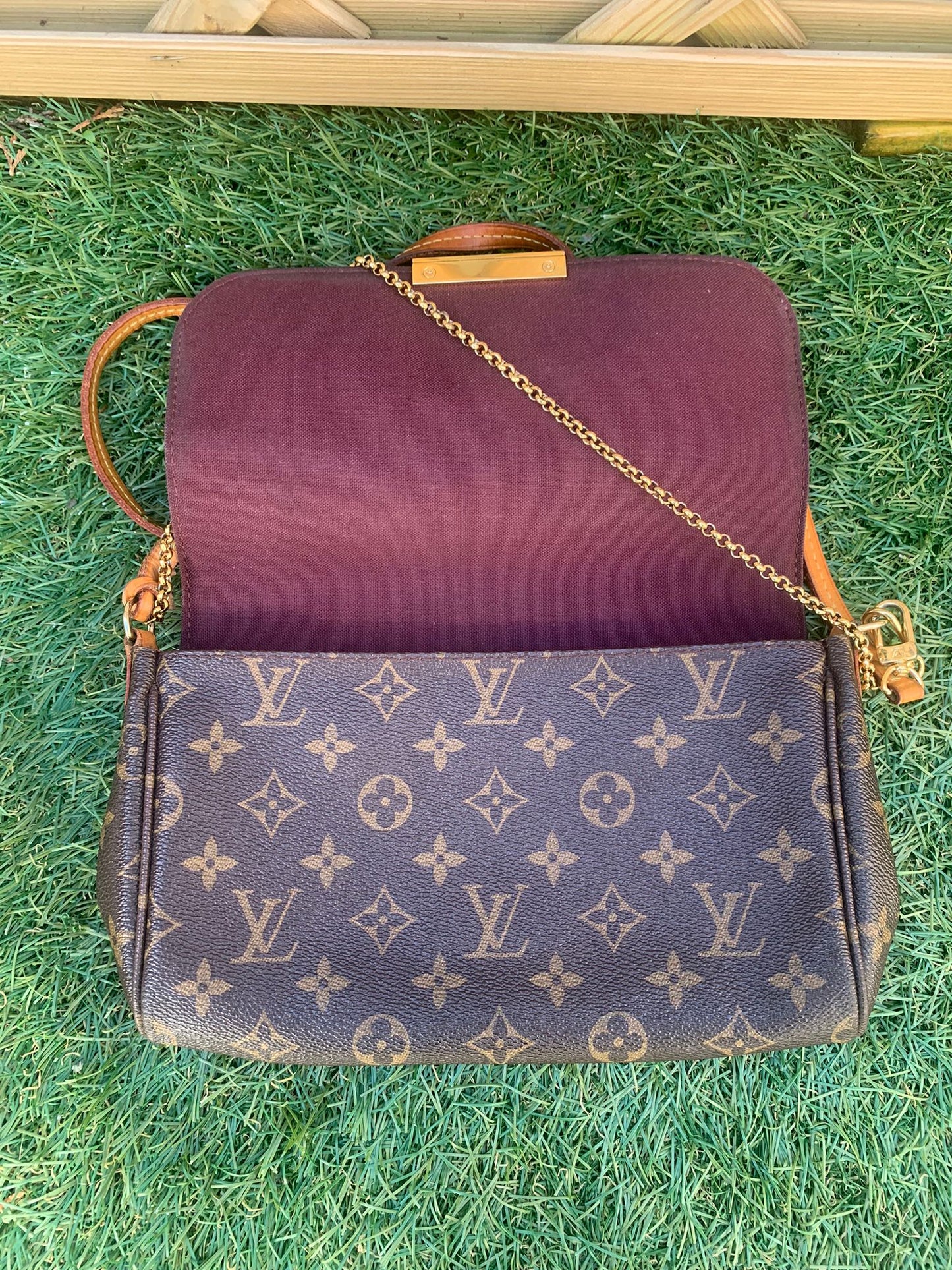 Pochette Lv monogram