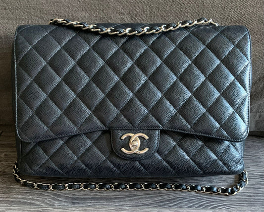 Chanel jumbo