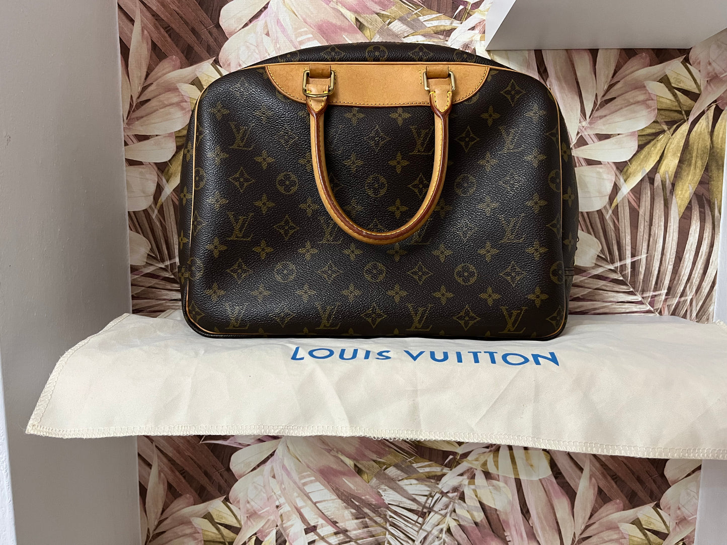 Louis Vuitton deauville