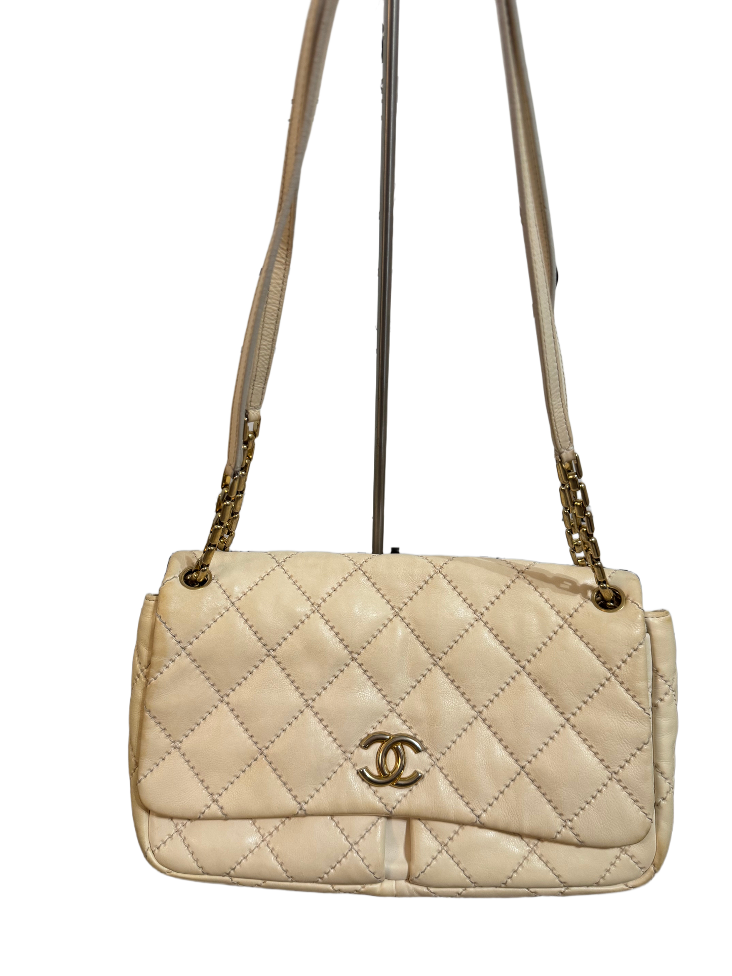 Processed image for Chanel timeless classique