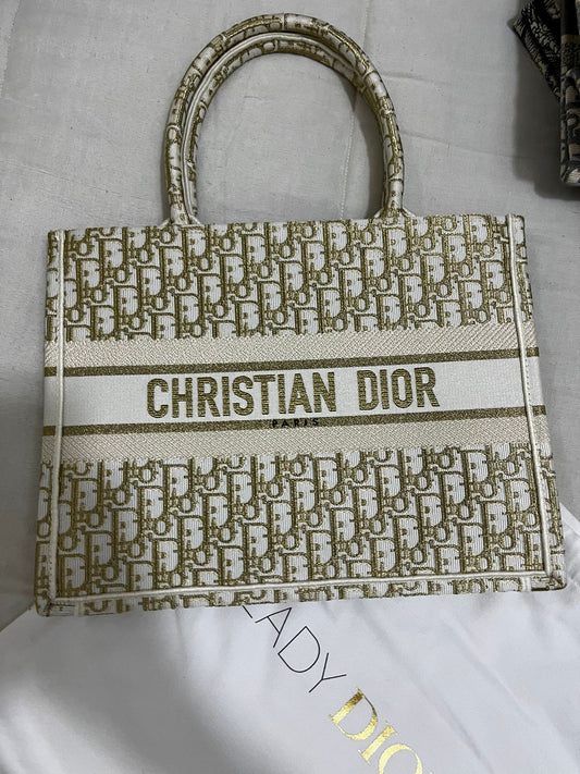 Dior tote bag