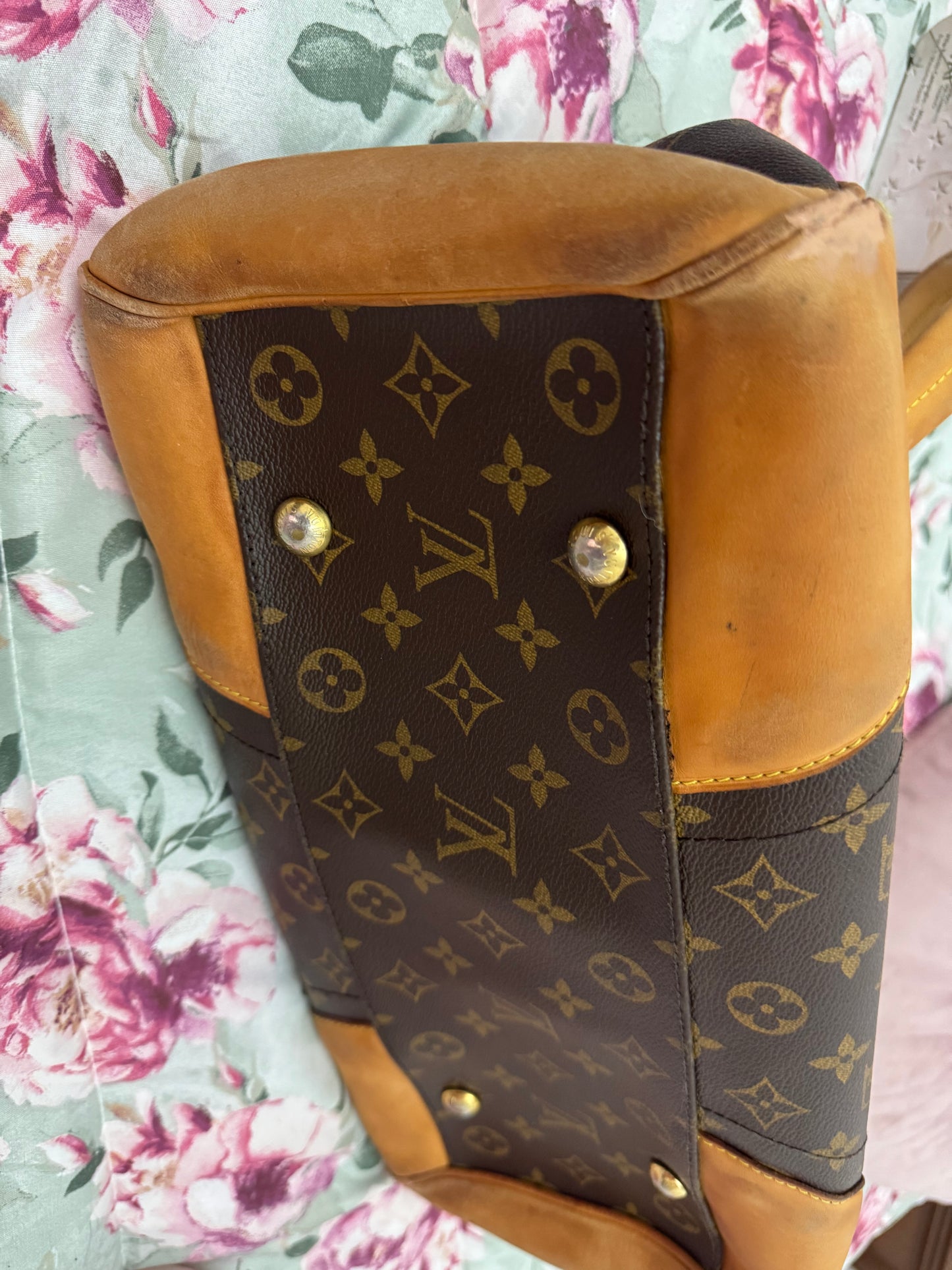 LV beverly