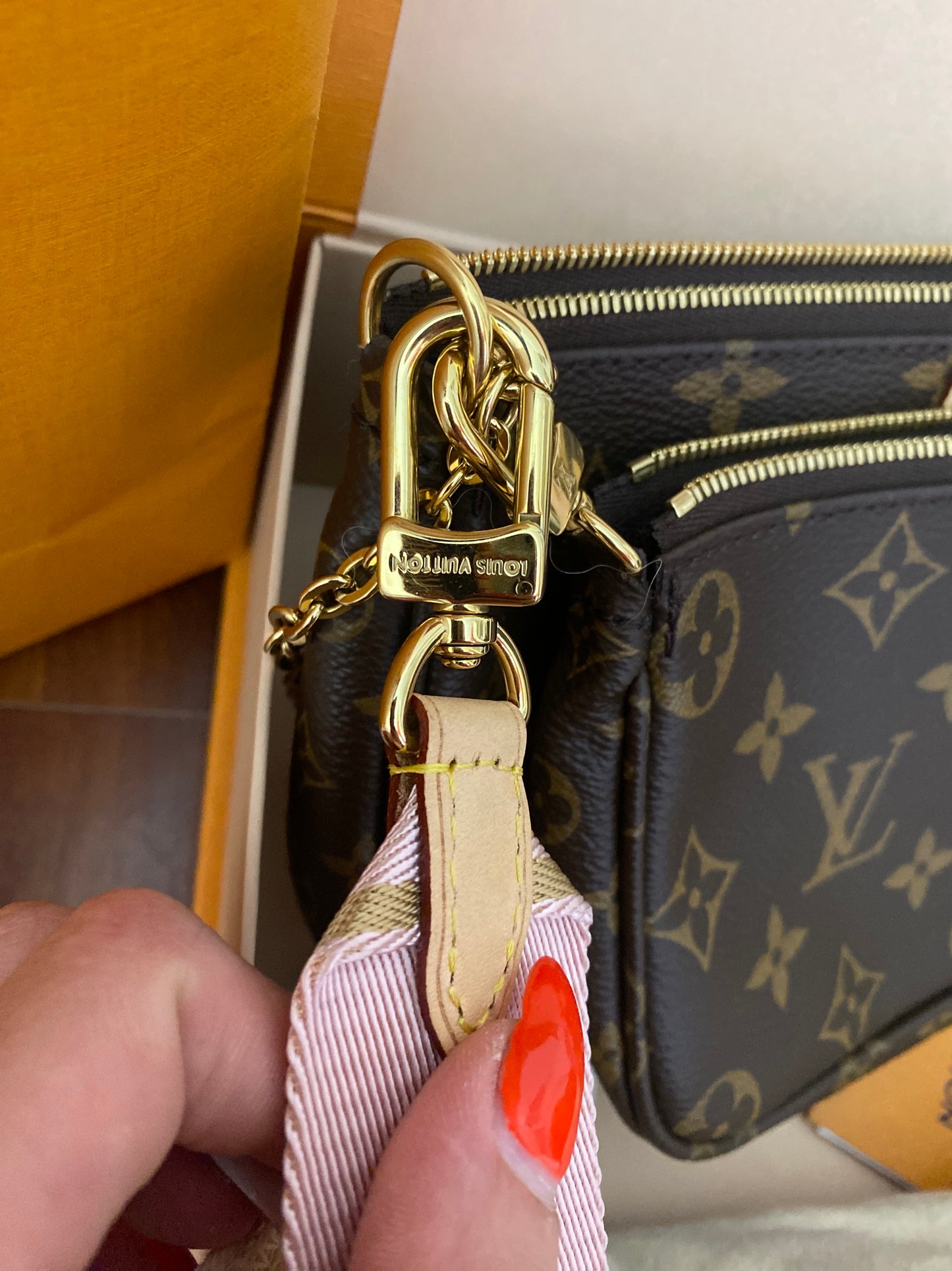 Multipochette LV