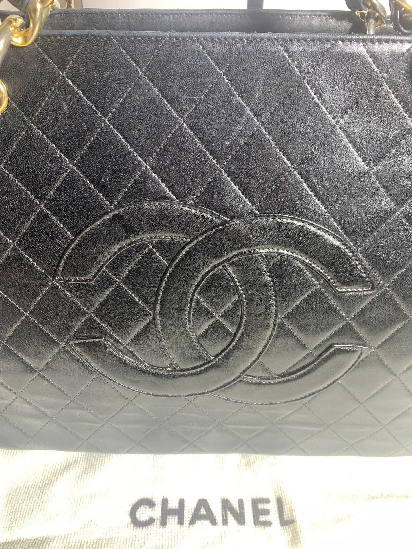 Chanel shopper