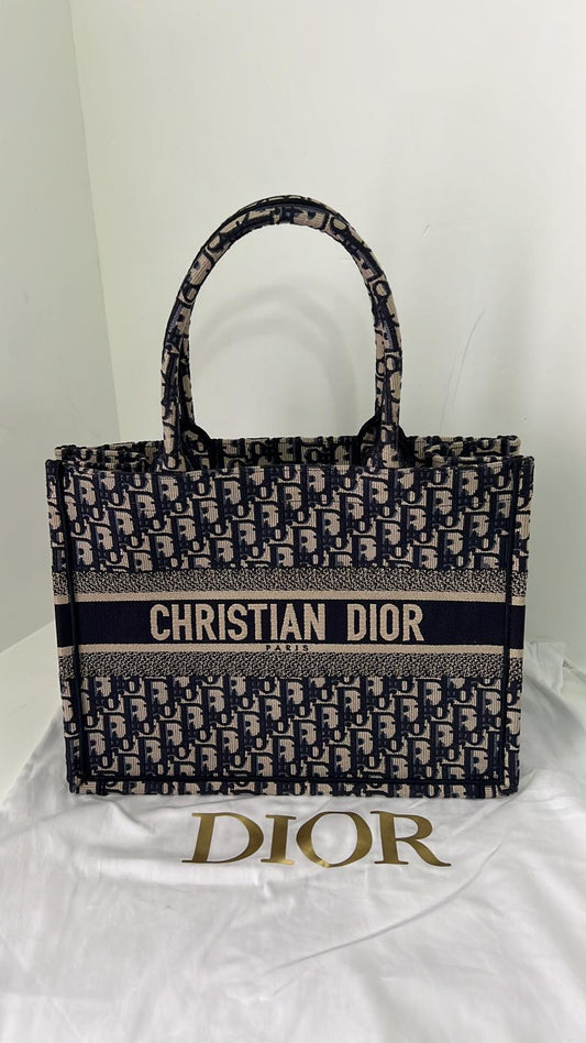 Dior tote bag