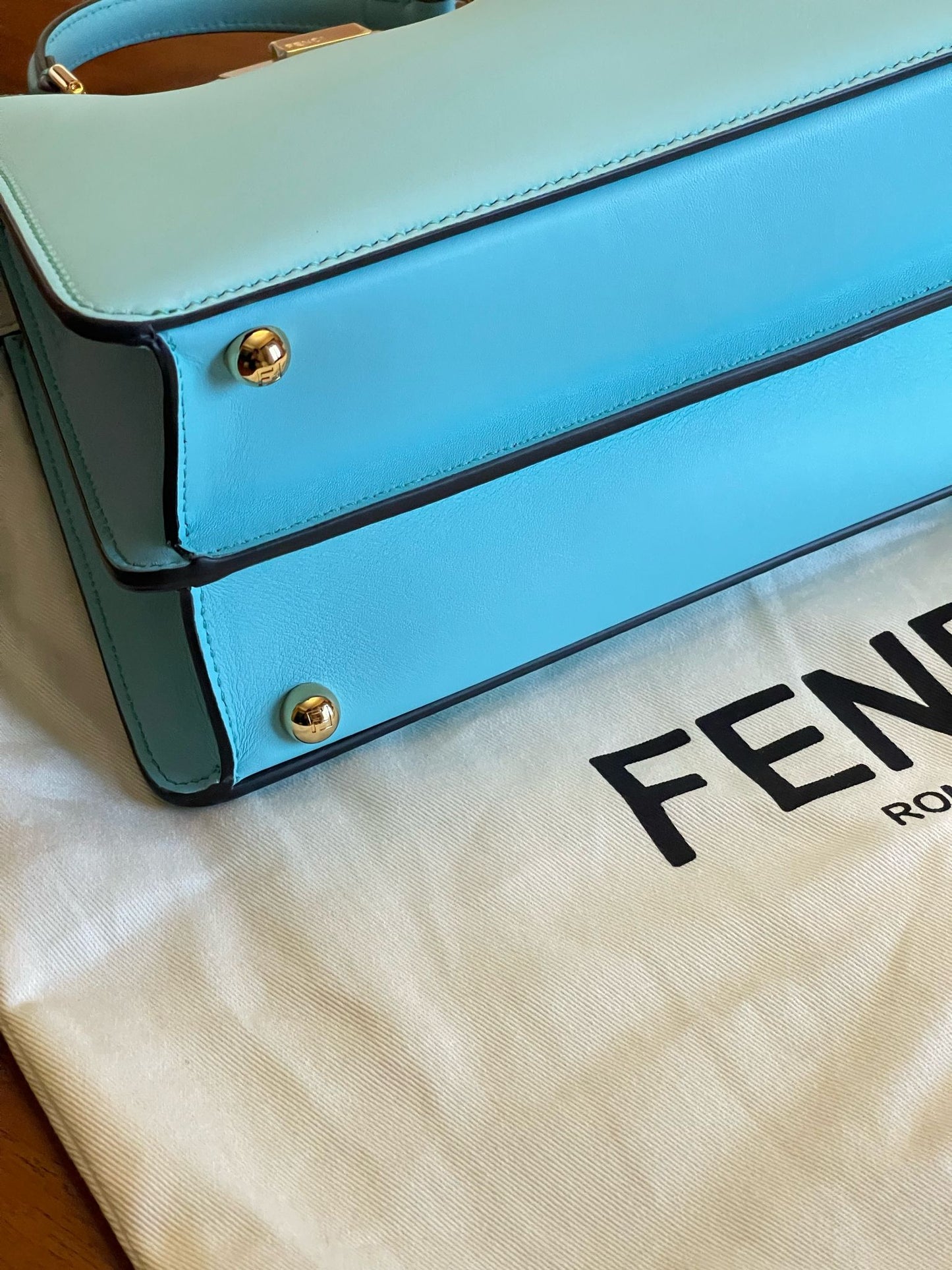 Fendi peekaboo