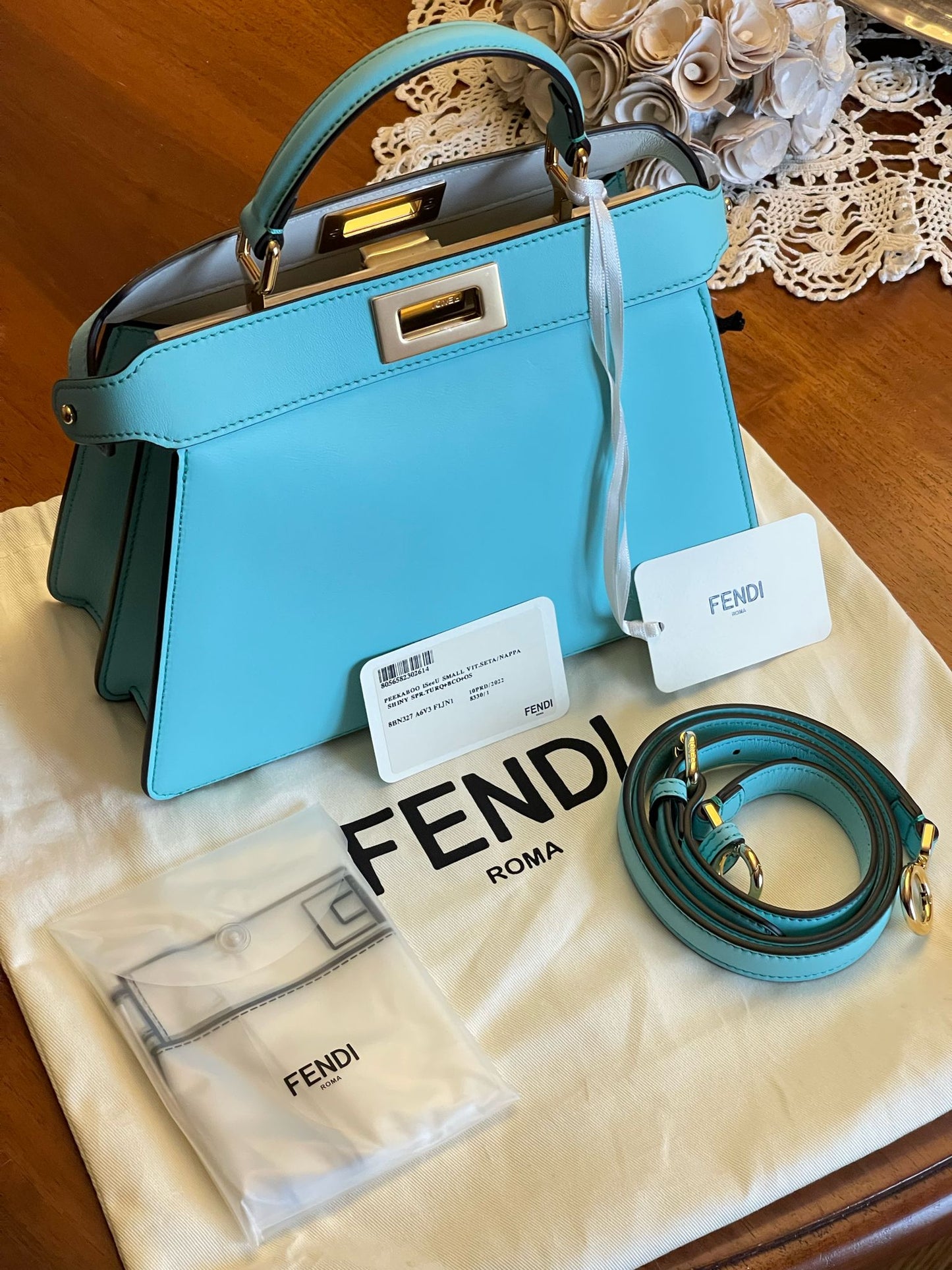 Fendi peekaboo